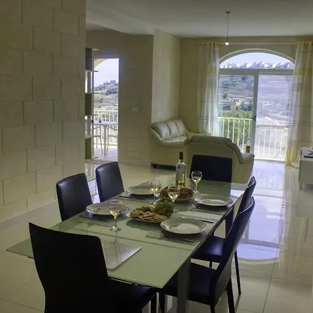Airy Apt W/terrace, Valley Views & Communal Pool Gz-kbow1-1 *