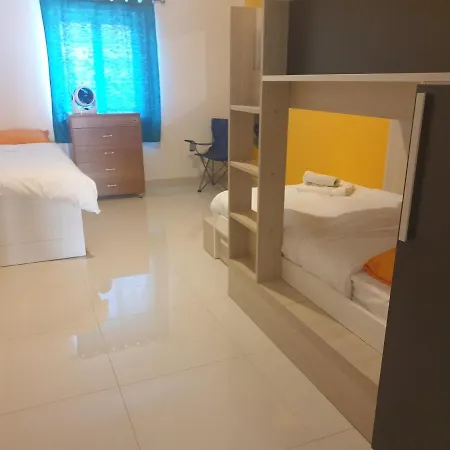 아파트 Airy Apt W/terrace, Valley Views & Communal Pool Gz-kbow1-1 Għasri